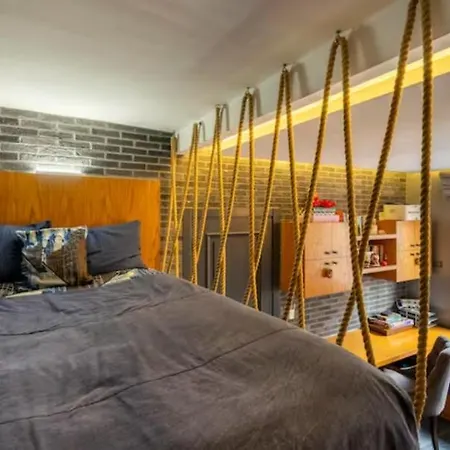 Hotel Ortakoey Luxury With Bosborus View 4*